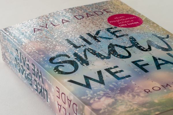 Produktbild: Like Snow We Fall