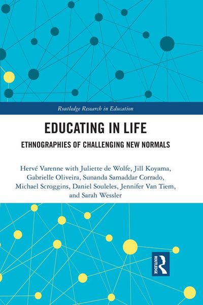 Produktbild: Educating in Life