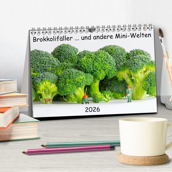 Produktbild: Brokkolif&auml;ller ... und andere Mini-Welten (Tischkalender 2026 DIN A5 quer), CALVENDO Monatskalender