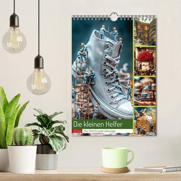 Produktbild: Die kleinen Helfer (Wandkalender 2026 DIN A4 hoch), CALVENDO Monatskalender