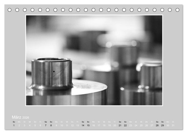 Produktbild: INDUSTRIE MAL ANDERS (Tischkalender 2026 DIN A5 quer), CALVENDO Monatskalender