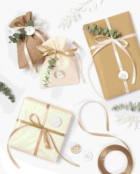 Produktbild: Folia Adventskalender Buttons PERLMUTT 24er Set