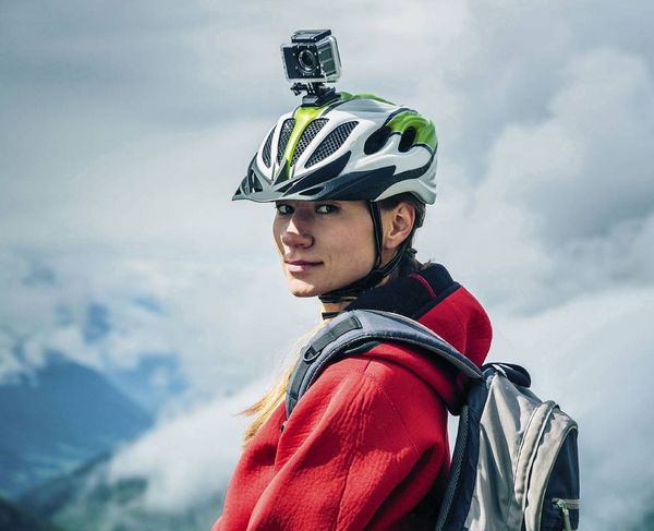 Produktbild: GoXtreme Helmet-Mount Helmbefestigung
