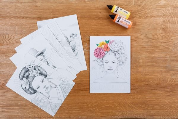 Produktbild: ODELIA, Ausmalblock Mixed Media, 20 Blatt A4 250g, Spiralbindung, Frauen