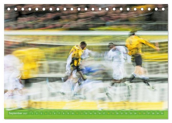 Produktbild: Ich liebe Fu&szlig;ball (Tischkalender 2027 DIN A5 quer), CALVENDO Monatskalender