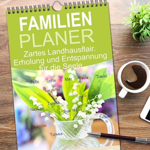 Produktbild: Familienplaner 2026 - Zartes Landhausflair. Erholung und Entspannung f&uuml;r die Seele mit 5 Spalten (Wandkalender, 21 x 45 cm) CALVENDO