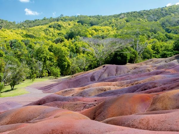 Produktbild: CALVENDO Puzzle Seven Colored Earth - Mauritius | 1000 Teile Lege-Gr&ouml;&szlig;e 64x48cm Foto-Puzzle f&uuml;r gl&uuml;ckliche Stunden