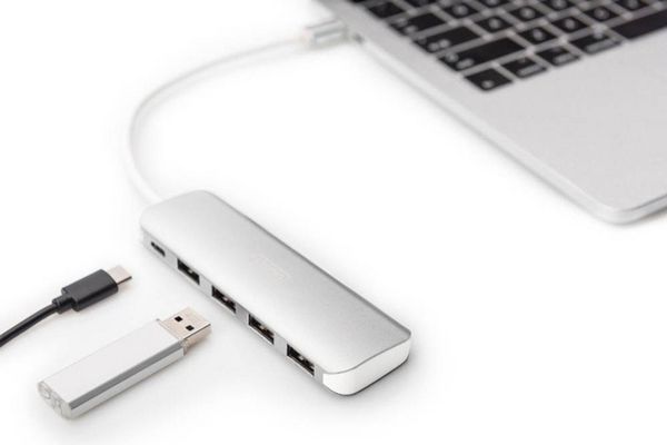 Produktbild: Digitus DA-70242-1 USB-Hub 4+1 Port USB-A USB 3.0 5 GBit/s mit Schnellladeport, mit USB-C&reg; Stecker, mit Aluminiumgeh&auml;use Silber DA-70242-1
