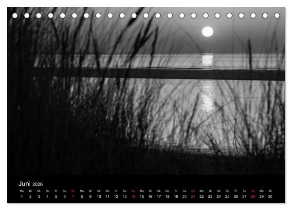 Produktbild: Das Licht in Schwarz und Wei&szlig; (Tischkalender 2026 DIN A5 quer), CALVENDO Monatskalender