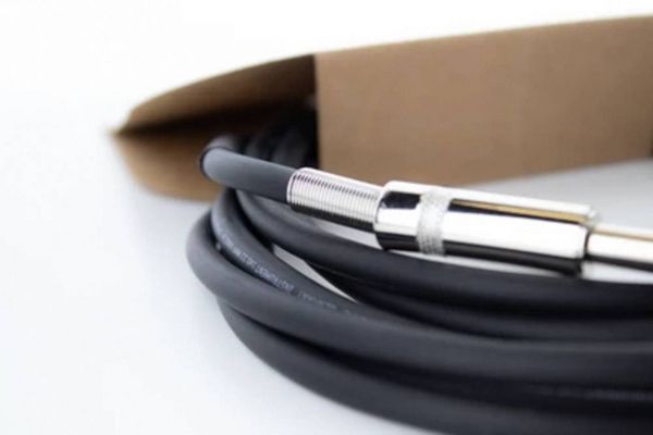 Produktbild: Cordial 14757 Klinke Instrumenten Anschlusskabel [1x Klinkenstecker 6.3 mm (mono) - 1x Klinkenstecker 6.3 mm (mono)] 5.00 m Schwarz Flexibel
