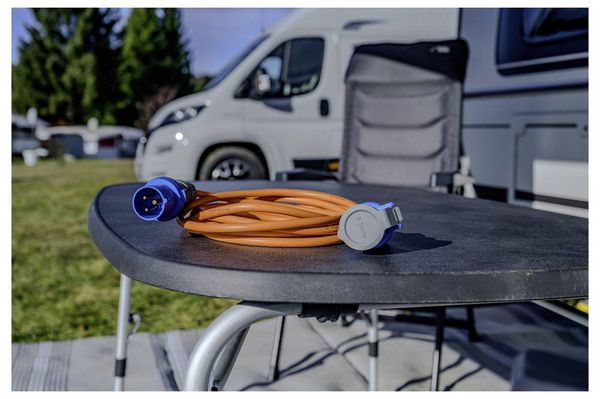 Produktbild: Brennenstuhl 1167650605 Strom Camping-CEE-Verl&auml;ngerungskabel 16 A Orange 5.00 m H07RN-F 3G 2,5 mm&sup2;