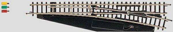 Produktbild: M&auml;rklin 8563 Z miniclub Gleis Weiche, elektromagnetisch, rechts 110mm 13&deg; 490mm 1St.