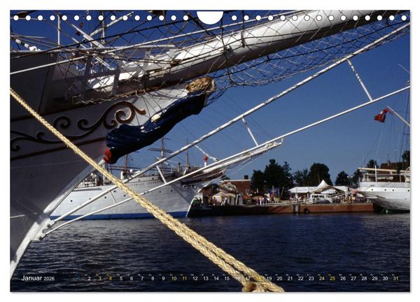 Produktbild: Analoge Fotografie Tall Ships Sail 1995 Bremerhaven (Wandkalender 2026 DIN A4 quer), CALVENDO Monatskalender
