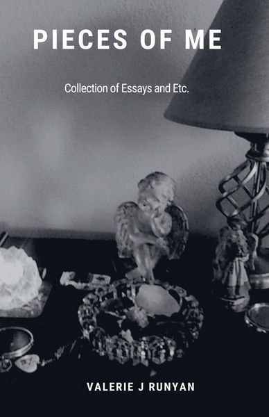Produktbild: Pieces of Me - A Collection of Essays