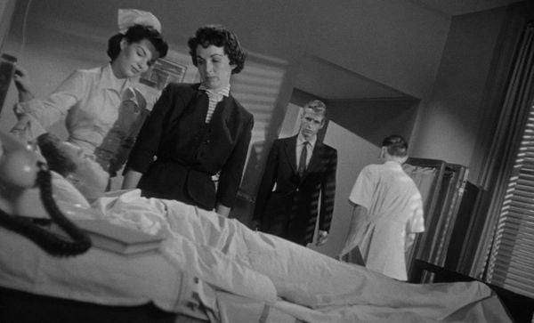 Rattennest (Kiss Me Deadly)