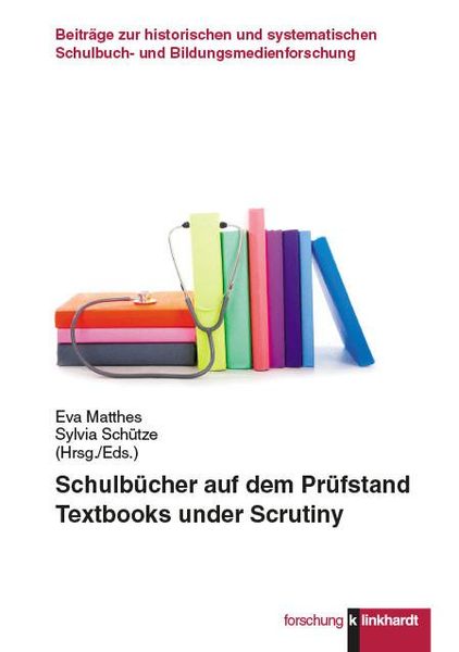 Produktbild: Schulb&uuml;cher auf dem Pr&uuml;fstand
