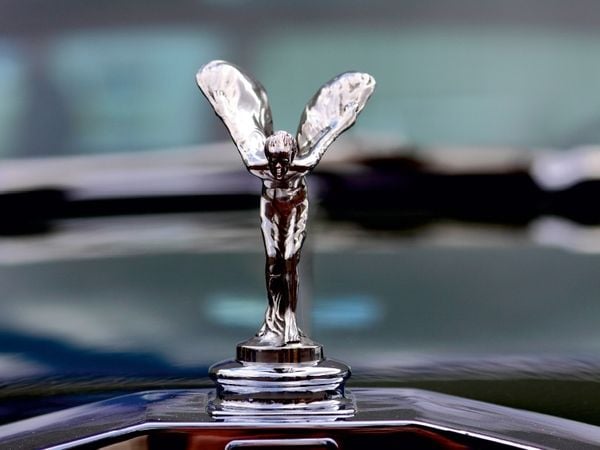 Produktbild: CALVENDO Puzzle Rolls Royce | 1000 Teile Lege-Gr&ouml;&szlig;e 64x48cm Foto-Puzzle f&uuml;r gl&uuml;ckliche Stunden