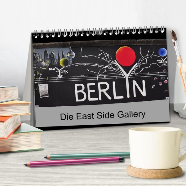 Produktbild: Berlin - Die East Side Gallery (Tischkalender 2026 DIN A5 quer), CALVENDO Monatskalender