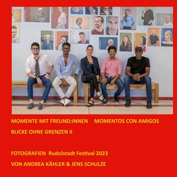 Produktbild: Momente Mit Freund:innen Momentos Con Amigos