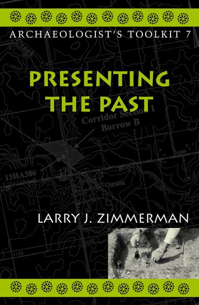 Produktbild: Presenting the Past