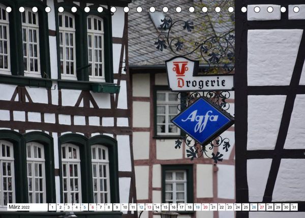 Produktbild: Monschau - Fachwerkidylle in der Eifel (Tischkalender 2022 DIN A5 quer)