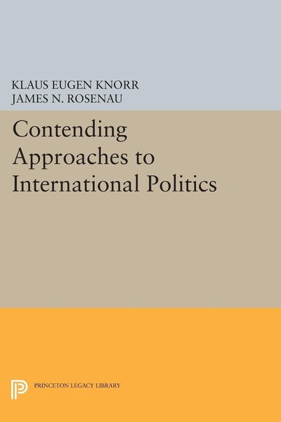 Produktbild: Contending Approaches to International Politics