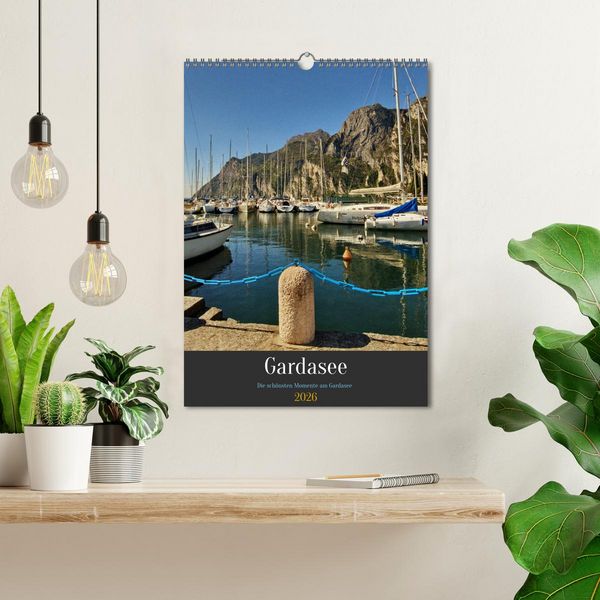 Produktbild: Gardasee - Die sch&ouml;nsten Momente am Gardasee (Wandkalender 2026 DIN A3 hoch), CALVENDO Monatskalender