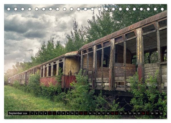 Produktbild: Lokomotiven und Wagen - Verfallen und vergessen auf dem Abstellgleis (Tischkalender 2026 DIN A5 quer), CALVENDO Monatskalender