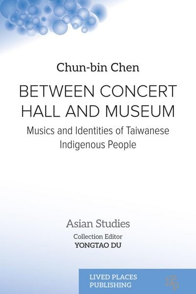 Produktbild: Between Concert Hall and Museum