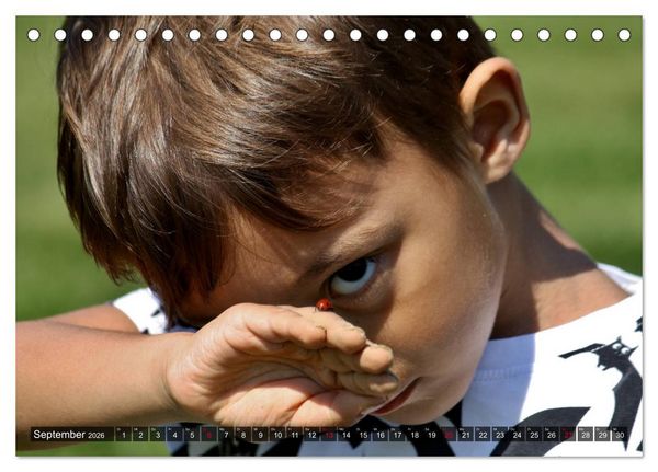 Produktbild: Kinder. Entdecker der Welt (Tischkalender 2026 DIN A5 quer), CALVENDO Monatskalender