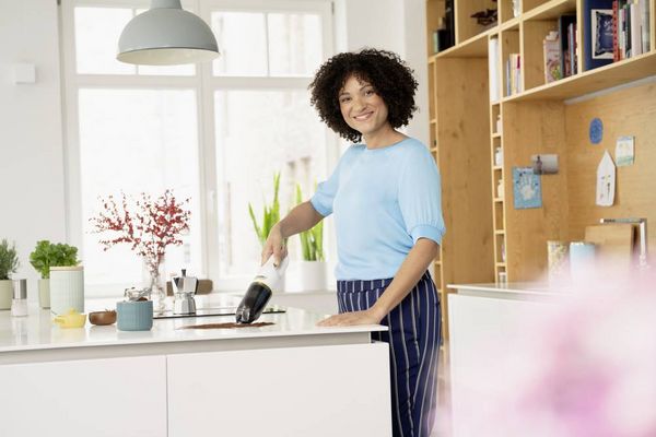 Produktbild: K&auml;rcher Home & Garden CVH 2 Akku-Handstaubsauger 70W