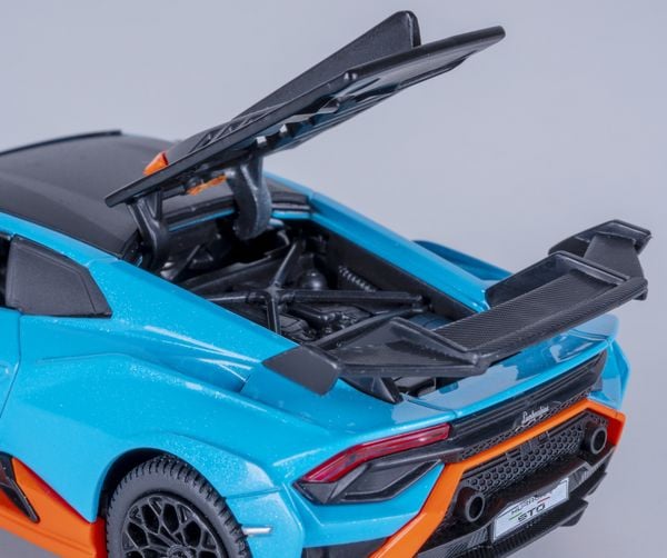Produktbild: Lamborghini Hurac&aacute;n STO Diecast 1:32 blau inkl. Knopfzellen