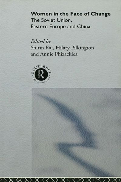 Produktbild: Women in the Face of Change