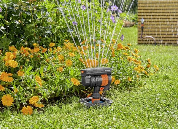 Produktbild: GARDENA Sprinklersystem 08251-20 Viereckregner
