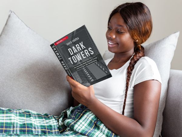 Produktbild: Dark Towers