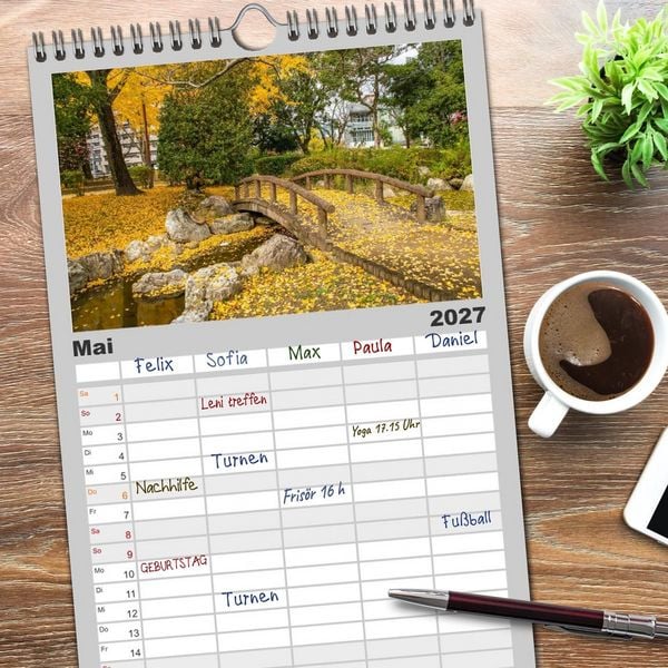 Produktbild: Familienplaner 2027 - Herbst in Japan mit 5 Spalten (Wandkalender, 21 x 45 cm) CALVENDO