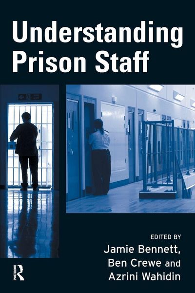 Produktbild: Understanding Prison Staff