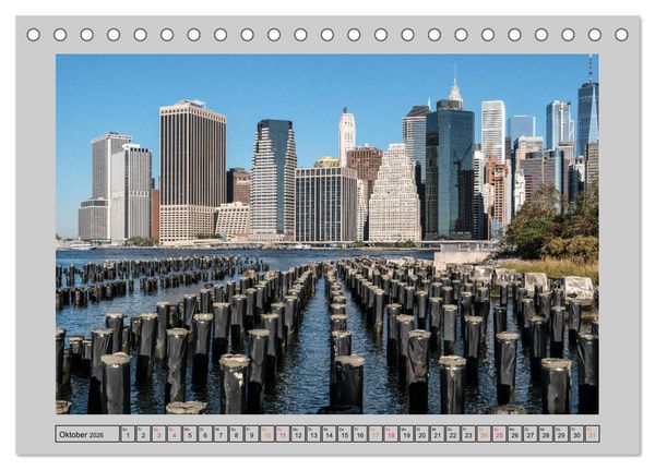 Produktbild: New York &ndash; Von Brooklyn zur Grand Central Station (Tischkalender 2026 DIN A5 quer), CALVENDO Monatskalender