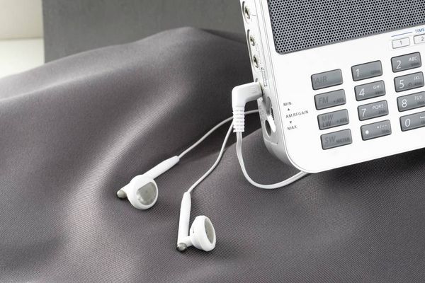 Produktbild: Sangean ATS-909X2 Weltempf&auml;nger UKW, LW, MW Weckfunktion Wei&szlig;