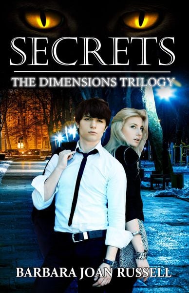 Produktbild: Secrets (The Dimensions, #1)