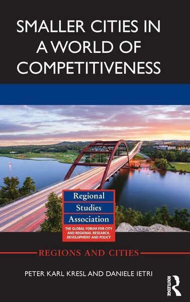 Produktbild: Smaller Cities in a World of Competitiveness
