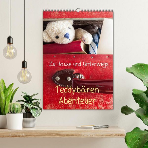 Produktbild: Teddyb&auml;ren Abenteuer - Zu Hause und Unterwegs (Wandkalender 2026 DIN A2 hoch), CALVENDO Monatskalender
