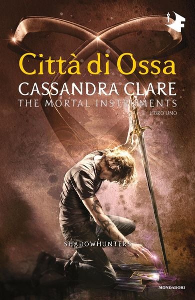Città di ossa. Shadowhunters. The mortal instruments. Vol. 1, Taschenbuch von Cassandra Clare, Mondadori, 9788804716624