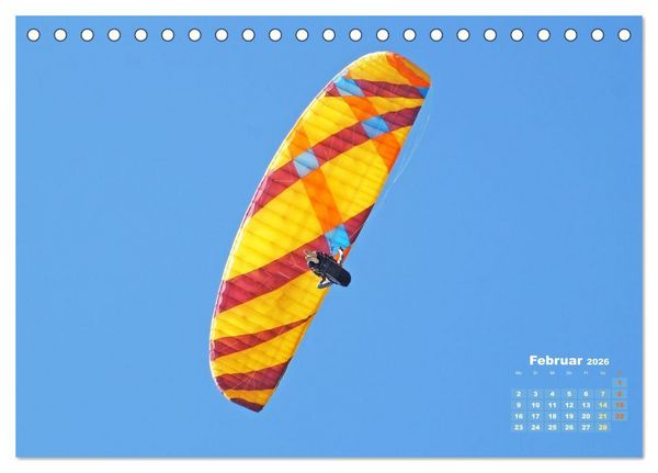 Produktbild: Paragliding: Der Traum vom Fliegen (Tischkalender 2026 DIN A5 quer), CALVENDO Monatskalender