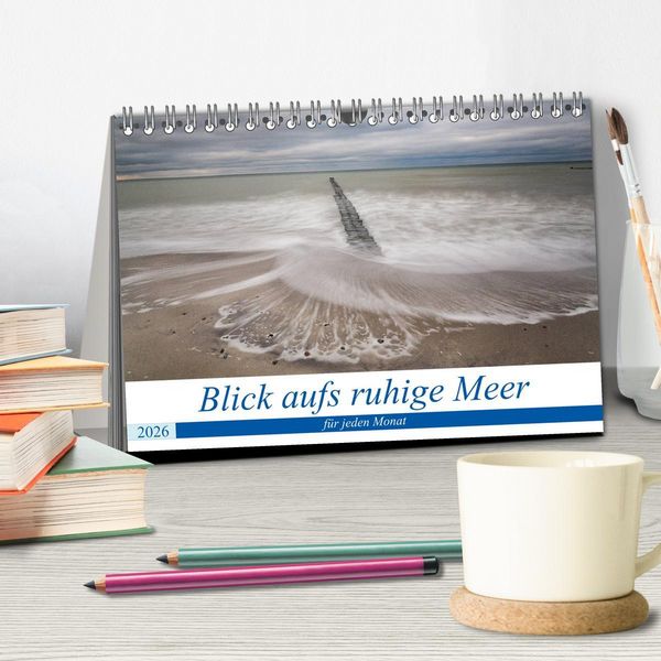 Produktbild: Blick aufs ruhige Meer (Tischkalender 2026 DIN A5 quer), CALVENDO Monatskalender