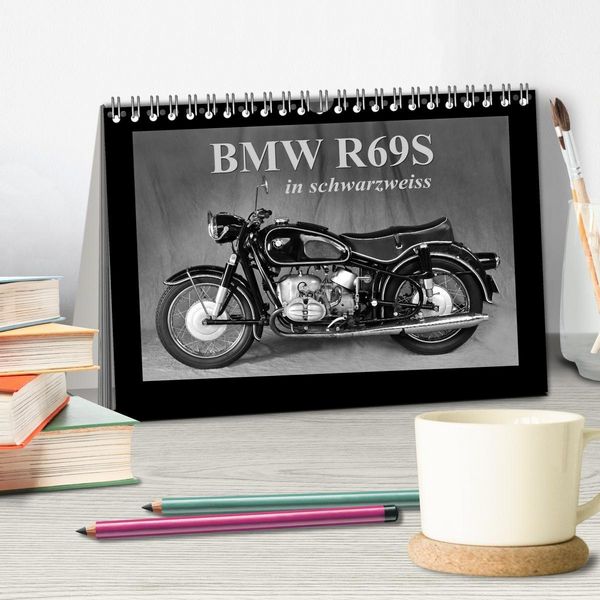 Produktbild: BMW R69S in schwarzweiss (Tischkalender 2027 DIN A5 quer), CALVENDO Monatskalender