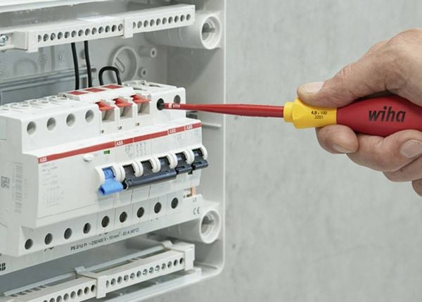 Produktbild: Wiha VDE Schraubendreher-Set 12teilig Schlitz, Kreuzschlitz Pozidriv, Kreuzschlitz Phillips, Plus/Minus, Innen-TORX