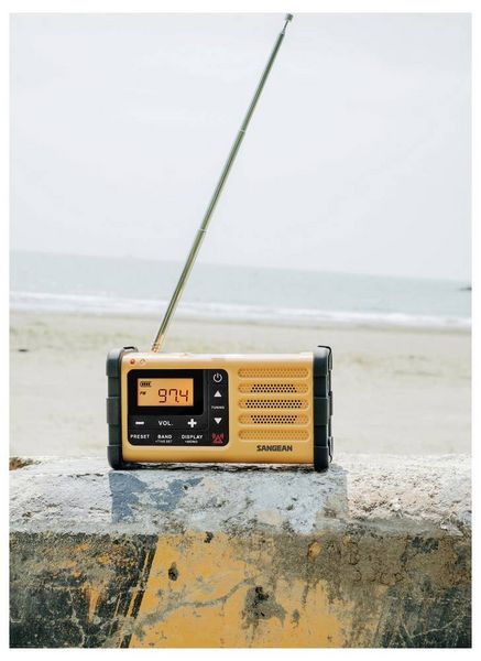 Produktbild: Sangean MMR-88 Outdoorradio UKW, MW Notfallradio Akku-Ladefunktion, Taschenlampe, wiederaufladbar, Solarpanel, Handkurbel Schwarz, Gelb