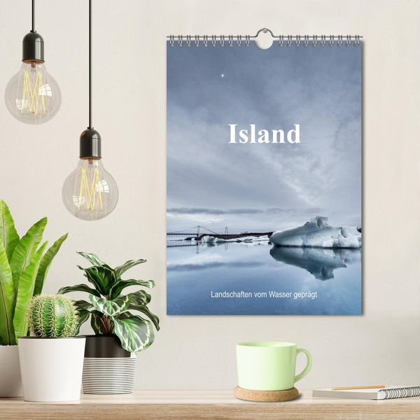 Produktbild: Island - Landschaften vom Wasser gepr&auml;gt (Wandkalender 2026 DIN A4 hoch), CALVENDO Monatskalender