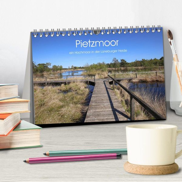 Produktbild: Pietzmoor - ein Hochmoor in der L&uuml;neburger Heide (Tischkalender 2026 DIN A5 quer), CALVENDO Monatskalender